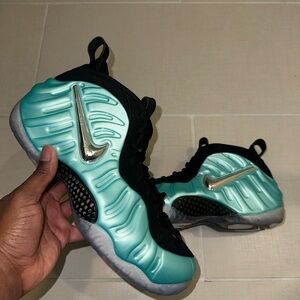 Nike Air Foamposite Pro Island Green
